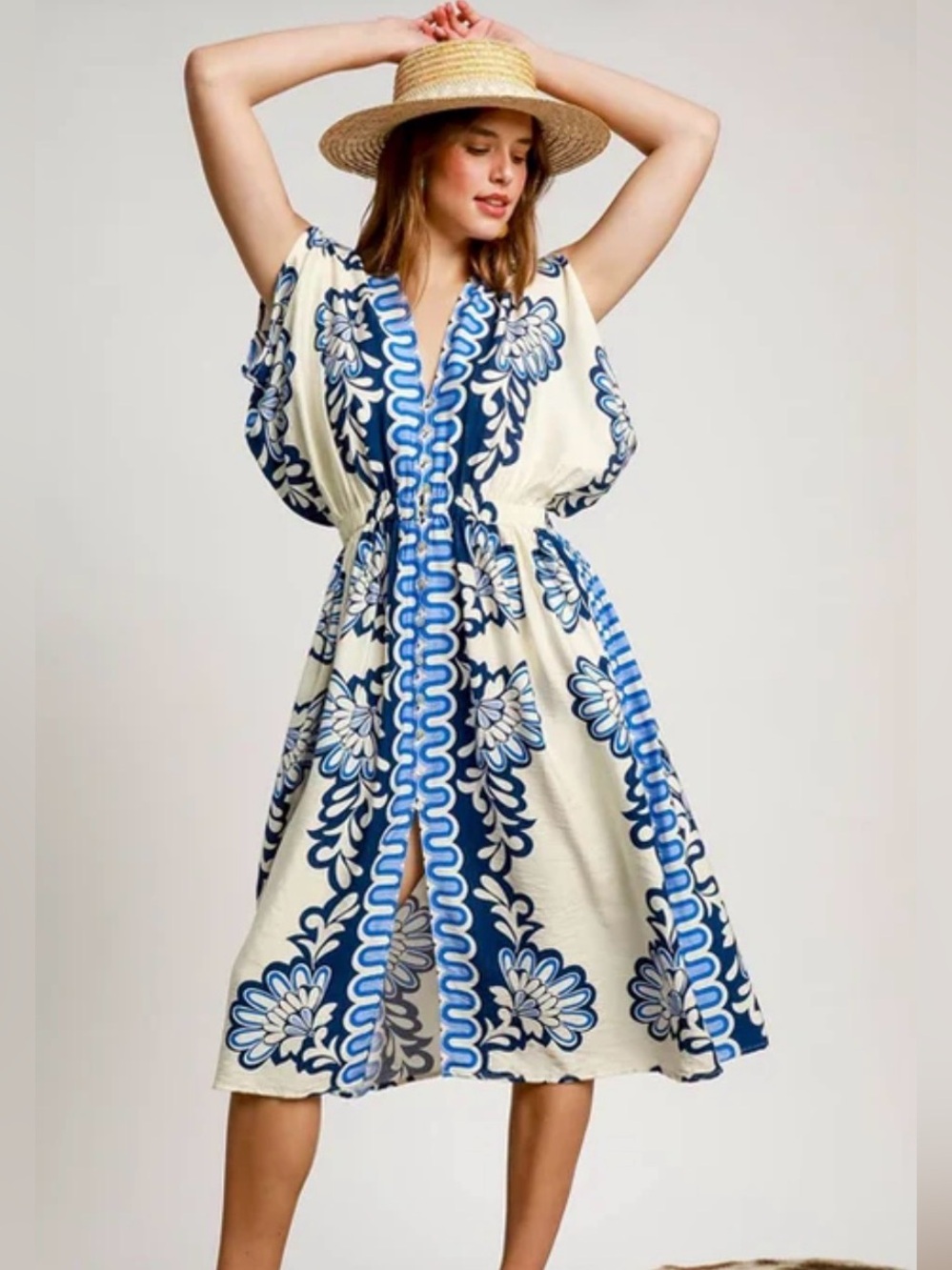 Umgee Blue and White Floral Caftan-Styled Buttoned-Down Dress